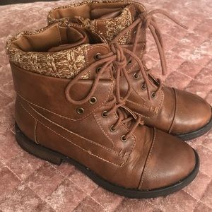 Steve Madden booties ⭐️